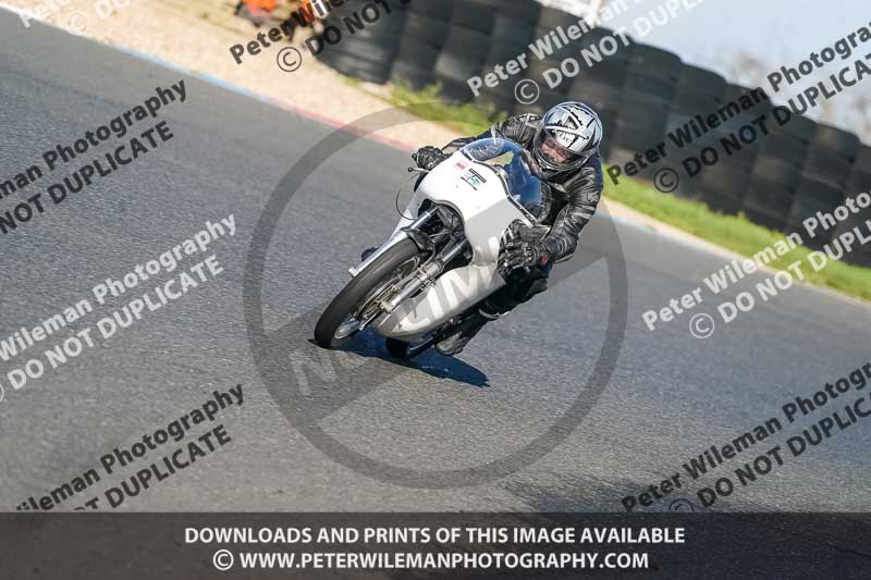 enduro digital images;event digital images;eventdigitalimages;mallory park;mallory park photographs;mallory park trackday;mallory park trackday photographs;no limits trackdays;peter wileman photography;racing digital images;trackday digital images;trackday photos